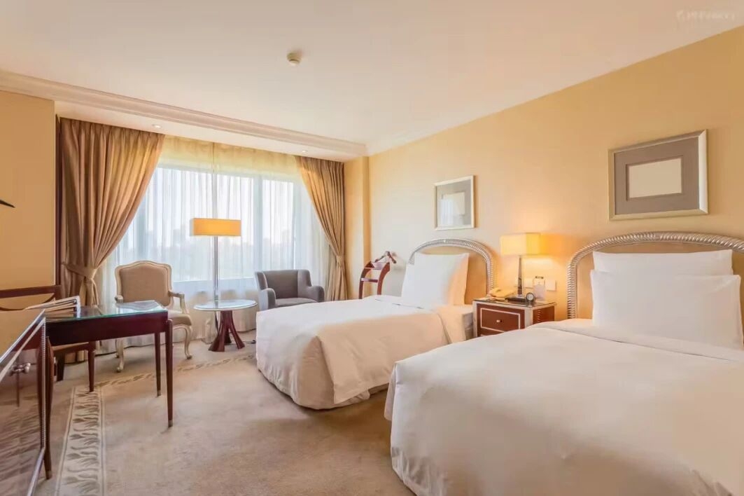 Self Photos / Files - The_Kunlun_Beijing1